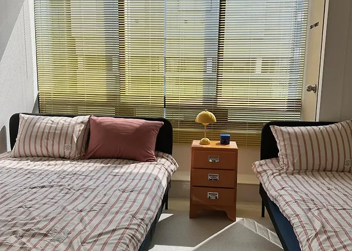 Latte Chacha - 1 Min Walk To Hongdae Station - Free Luggage Storage * ソウル特別市