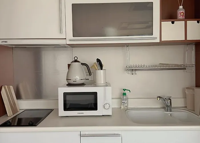 Latte Chacha - 1 Min Walk To Hongdae Station - Free Luggage Storage アパート