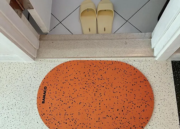 Latte Chacha - 1 Min Walk To Hongdae Station - Free Luggage Storage * ソウル特別市